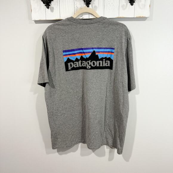 Patagonia P-6 Logo Responsibili-Tee Gray Size L - Picture 4 of 4